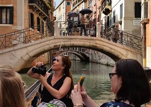 About Postcards and&nbsp;Prosecco